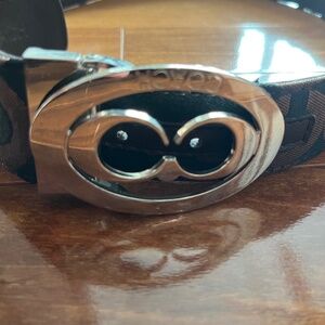 Coach belt